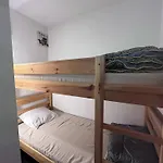 Avec Terrasse Et Parking, 2 Chambres, Au Coeur Des Montagnes - Fr-1-812-90 Lejlighed *