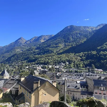 Apartamento Avec Terrasse Et Parking, 2 Chambres, Au Coeur Des Montagnes - Fr-1-812-90 *